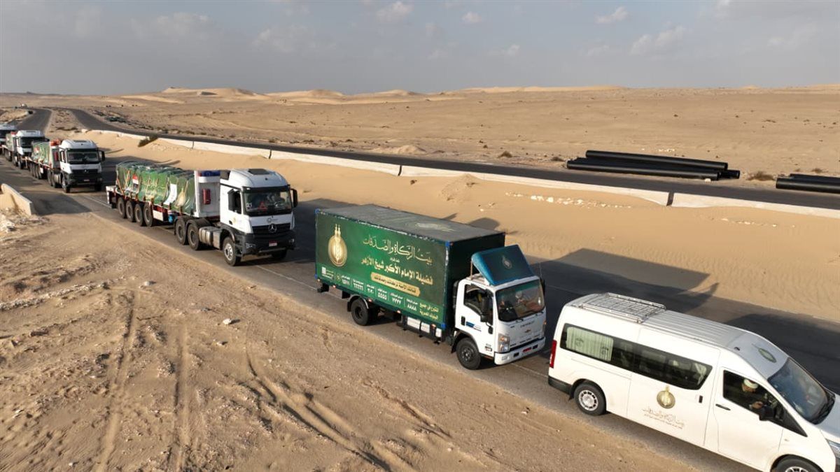 دخول قافلة «بيت الزكاة والصدقات» الإغاثية الثانية عشر إلى أهالينا في غزة