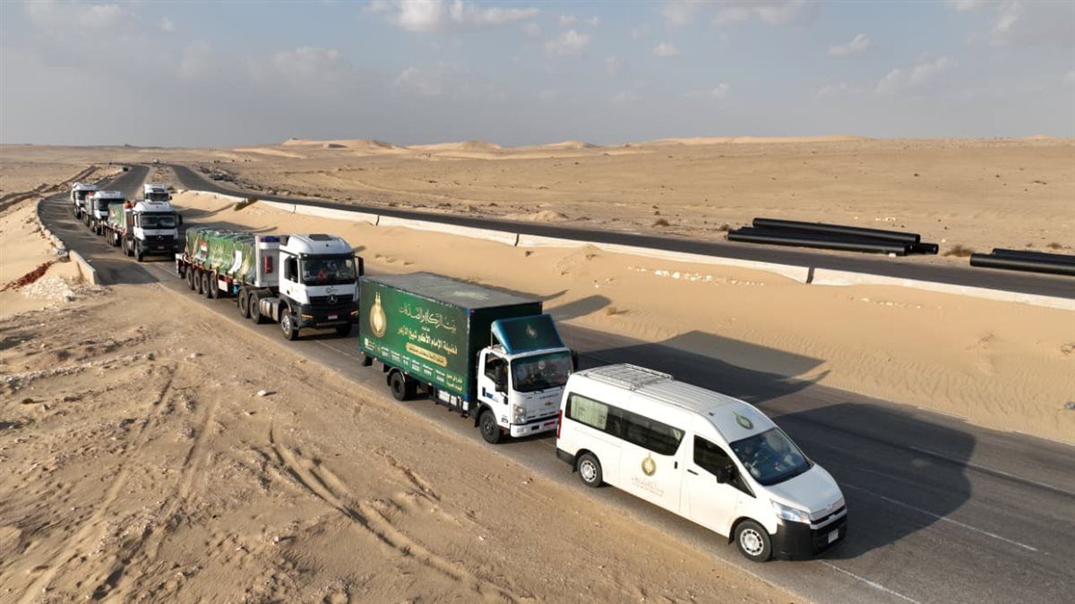دخول قافلة «بيت الزكاة والصدقات» الإغاثية الثانية عشر إلى أهالينا في غزة