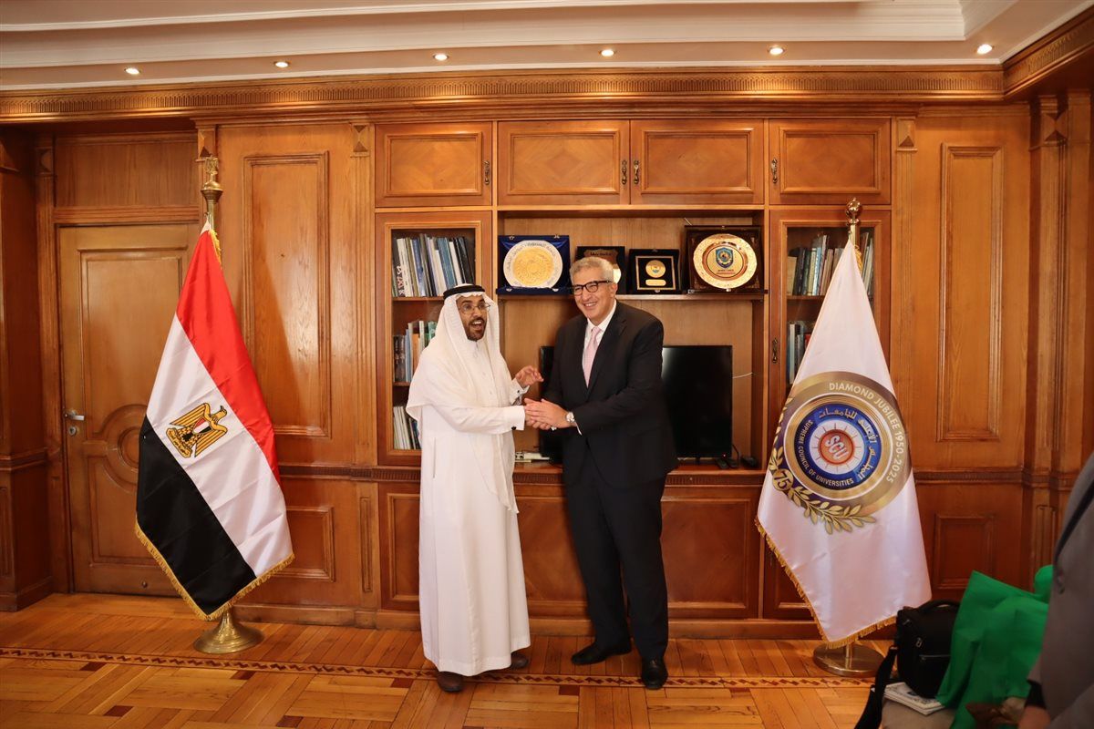 مصر والسعودية تبحثان سبل التعاون العلمي والبحثي في لقاء بالقاهرة.