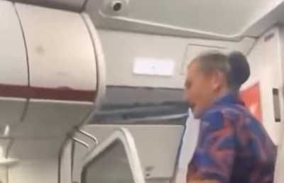 أخبار اليمن : تسرب مياه الأمطار وحبات البرد داخل طائرة