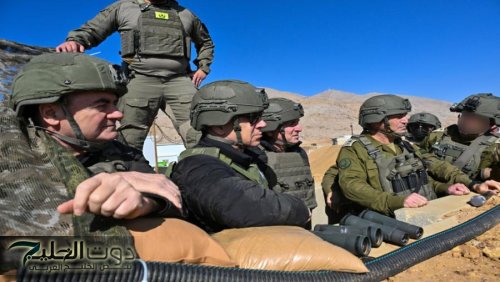 نتنياهو يزور القوات الإسرائيلية على الجانب السوري