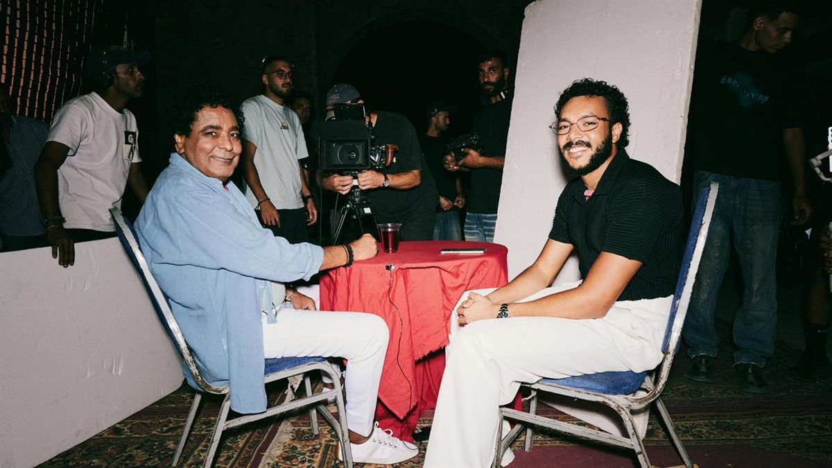 ويجز يتخطى 300 ألف مشاهدة بأغنيته "كلام فرسان" مع محمد منير