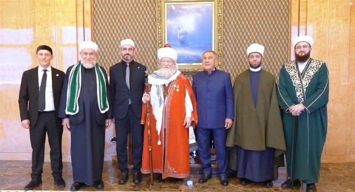 رئيس تتارستان يستقبل وزير الأوقاف بحضور.. ويشيد بمكانة مصر والأزهر الشريف