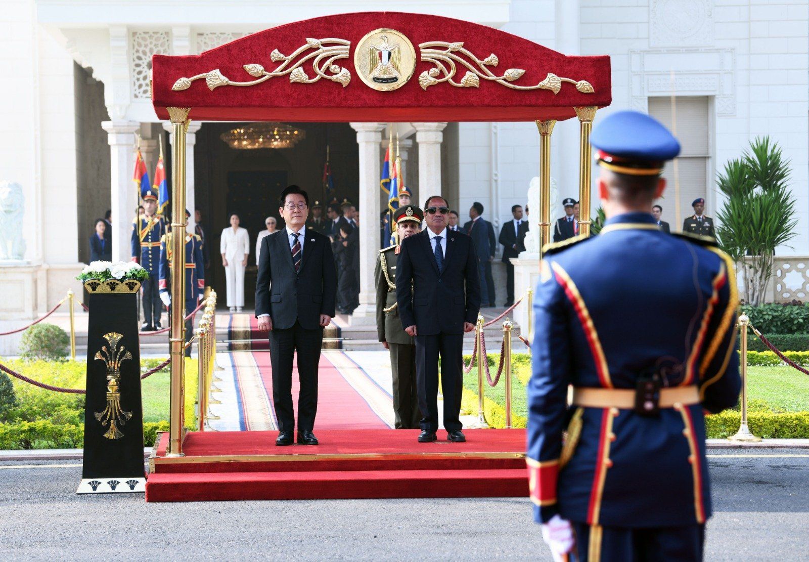 مصر وكوريا تسعيان إلى تعزيز العلاقات فى مجال الصناعات الدفاعية