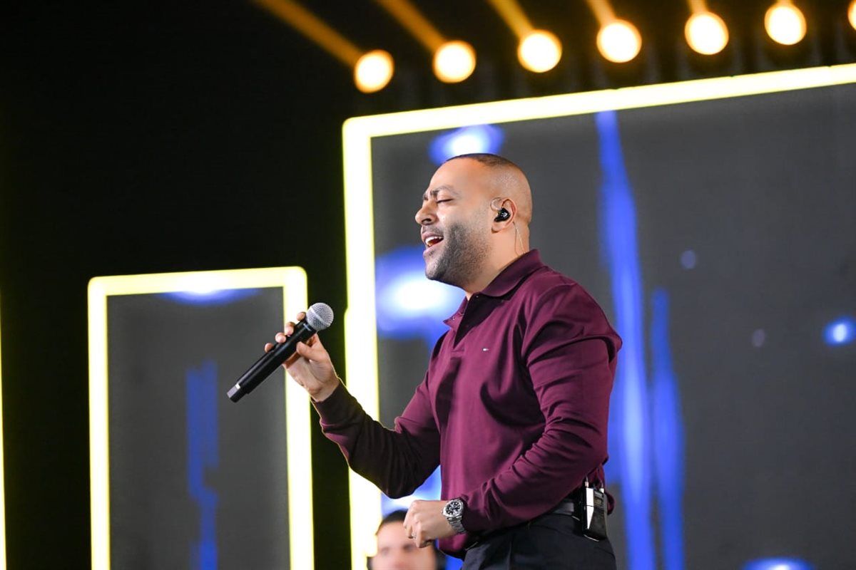 بالصور.. تامر عاشور يتألق بأضخم حفل غنائي فى مدينة السادات بحضور جماهيري ضخم