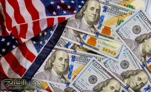 الدولار يحقق أفضل أداء أسبوعي منذ أكثر من شهر