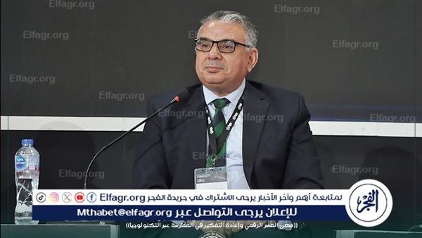 عميد تجارة عين شمس يشارك في جلسات معرض Cairo ICT