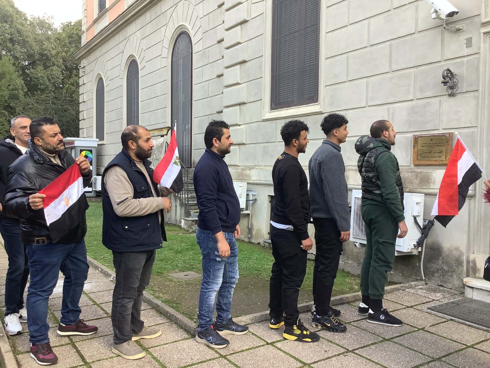 اقبال متزايد على تصويت الجولة الثانية لانتخابات مجلس النواب فى روما