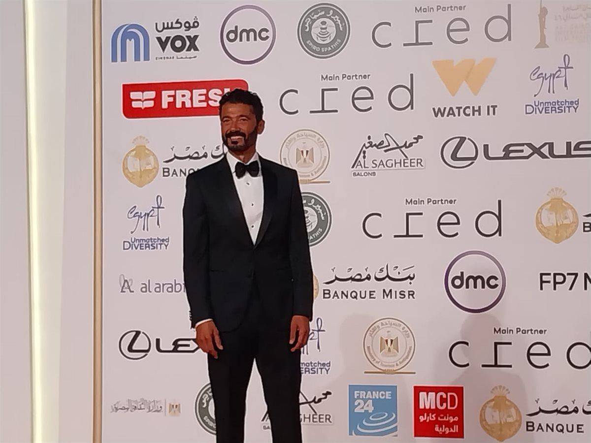 وصول النجم خالد النبوي إلى حفل ختام مهرجان القاهرة السينمائي الدولي دورته الـ 46