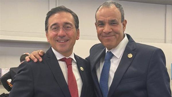 وزير الخارجية يلتقى مع نظيره الاسبانى على هامش أعمال قمة مجموعة العشرين