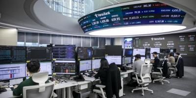 أسهم أوروبا تسجل خسارة أسبوعية