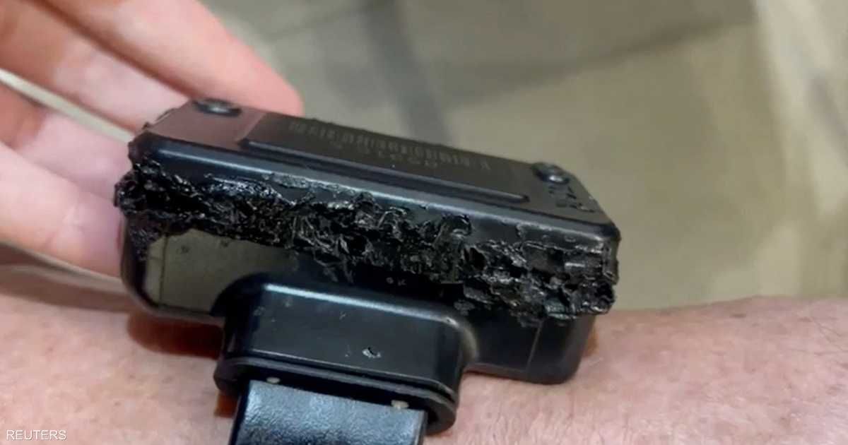 العالم اليوم - فيديو.. هكذا حاول رئيس البرازيل السابق "كسر سوار مراقبته"