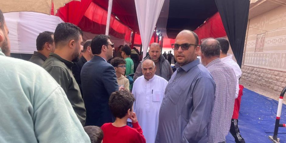 أول أيام انتخابات النواب.. إغلاق اللجان الانتخابية في موعدها دون شكاوى بشمال سيناء (صور)