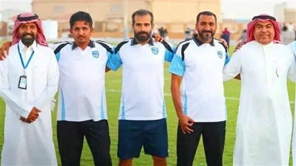 عبدالله الزيات مدرب الأهلي يقود النهضة للتتويج ببطولة المنطقة الشرقية
