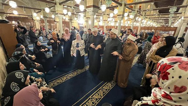 وكيل الأزهر يتفقد «برنامج تعلّم لغة الإشارة» بالجامع الأزهر
