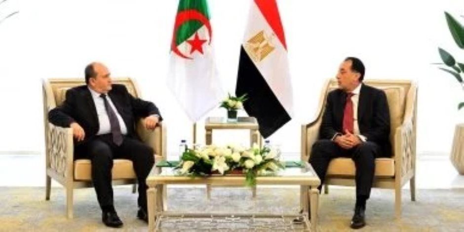 رئيس الوزراء ونظيره الجزائرى يترأسان منتدى الأعمال المشترك بين البلدين