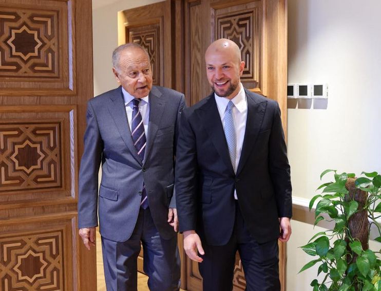 أبو الغيط يستقبل وزير الدولة للاتصال والشؤون السياسية بليبيا (صور)