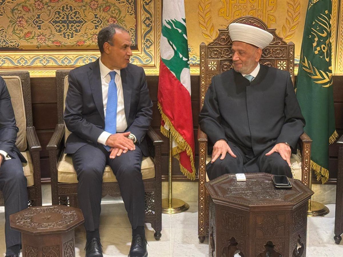 وزير الخارجية يلتقي مفتي الجمهورية اللبنانية (صور)