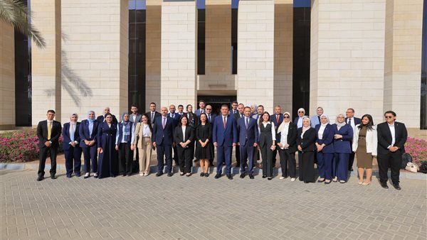 وزيرة التضامن الاجتماعي تلتقي فريق عمل صندوق دعم مشروعات الجمعيات والمؤسسات الأهلية