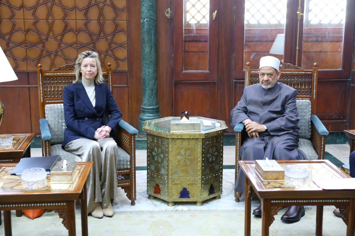 شيخ الأزهر يستقبل مبعوثة الاتحاد الأوروبي لحقوق الإنسان