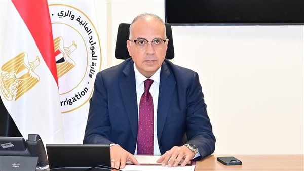 سويلم يستعرض المسودة الأولية للنظام الأساسي واللائحة الداخلية لروابط مستخدمي المياه