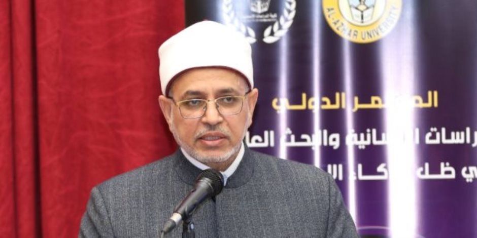 شيخ الأزهر: قرار بتكليف الدكتور مصطفى عبد الغني للقيام بتسيير أعمال نائب رئيس جامعة الأزهر لفرع البنات