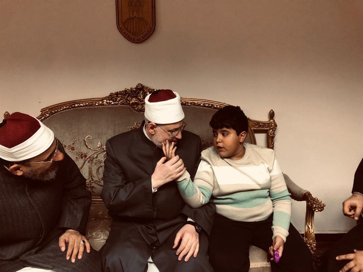 وكيل الأزهر يلتقي نماذج مضيئة من حفظة القرآن بالإسكندرية