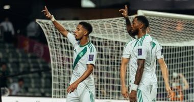 مباشر الان مجانا... مباراة الأهلي والقادسية الليلة الساعة السابعة ونصف في دوري روشن السعودي