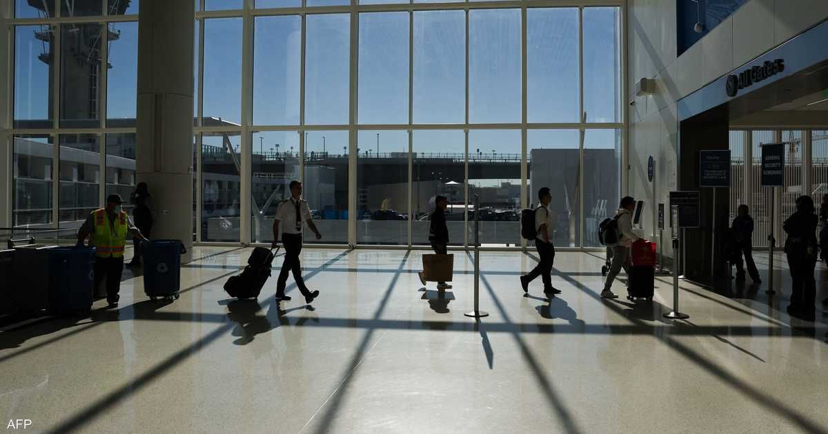 العالم اليوم - إدارة ترامب تعلّق إصدار التأشيرات لحاملي الجوازات الأفغانية