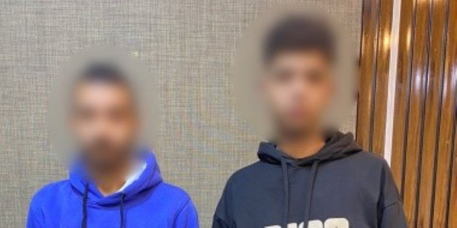 ضبط عامل ومندوب مبيعات يروجان لبيع أدوية ومنشطات مجهولة المصدر فى الجيزة