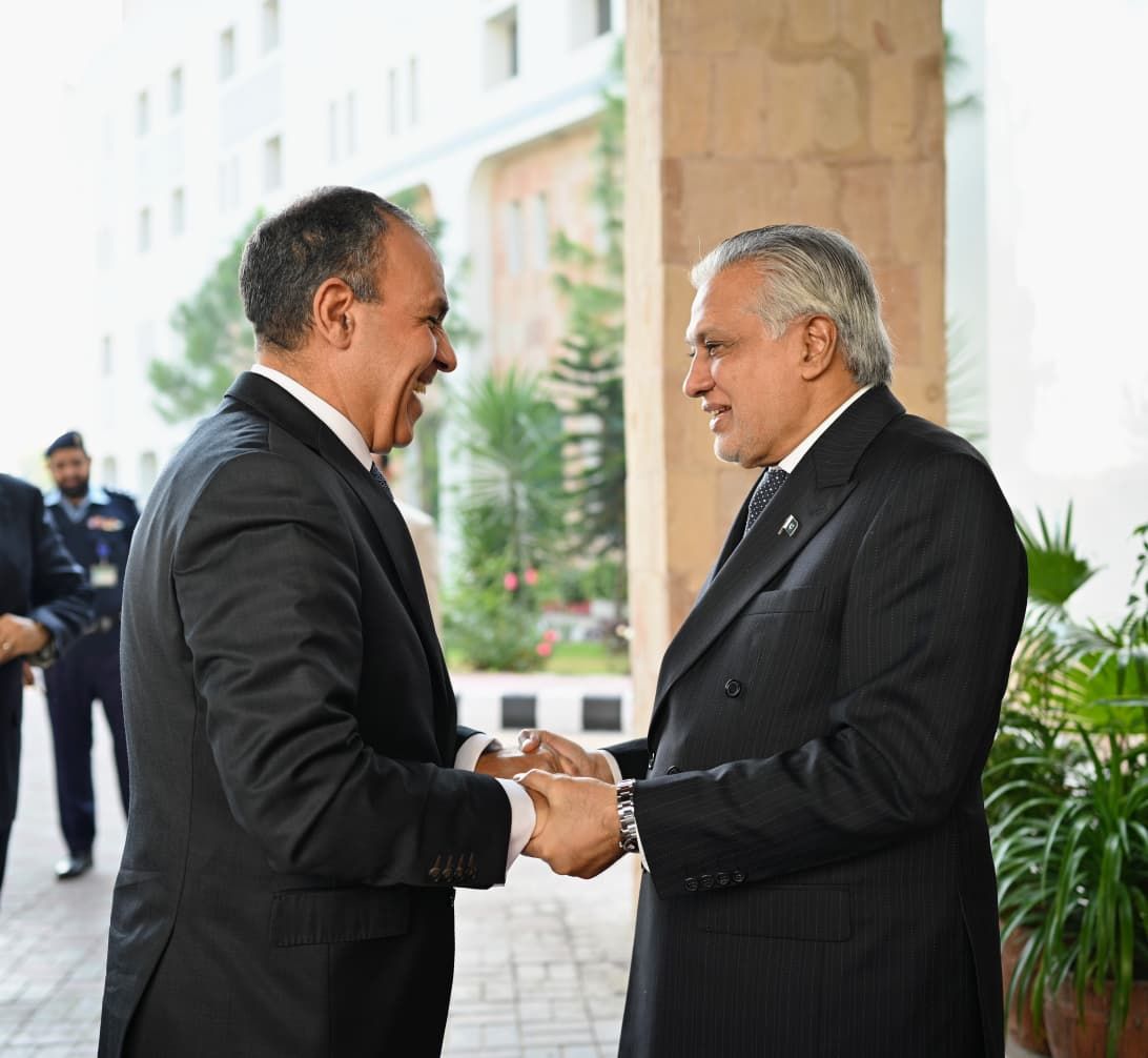 مشاورات سياسية بين وزيري الخارجية المصري والباكستاني في إسلام آباد