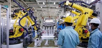 التصنيع في الصين يواصل الانكماش