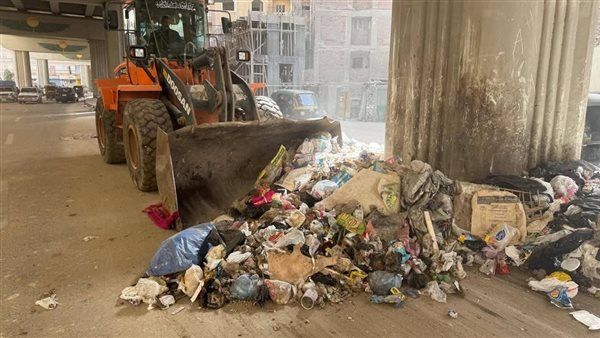 محافظة الجيزة تنفّذ حملات نظافة لرفع المخلفات أسفل محور عمرو بن العاص بمنطقة فيصل ورفع للفريزة والنباشين