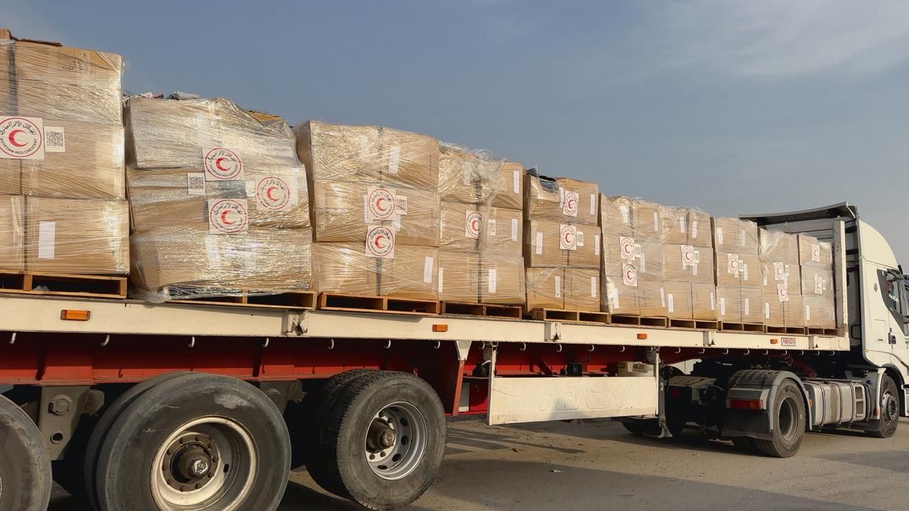 إطلاق قافلة زاد العزة الـ83 إلى غزة بنحو 10 آلاف و500 طن مساعدات إنسانية