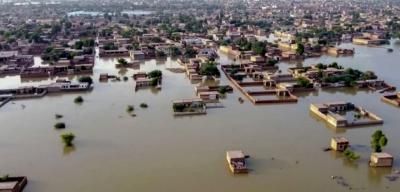 ارتفاع حصيلة ضحايا فيضانات إندونيسيا