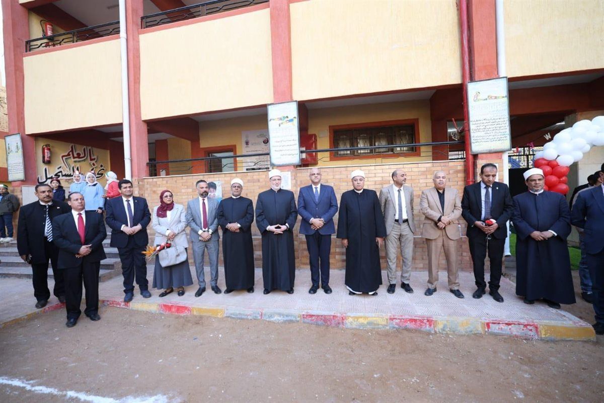 وكيل الأزهر ومحافظ القليوبية يتفقدان معهد طوخ الابتدائي