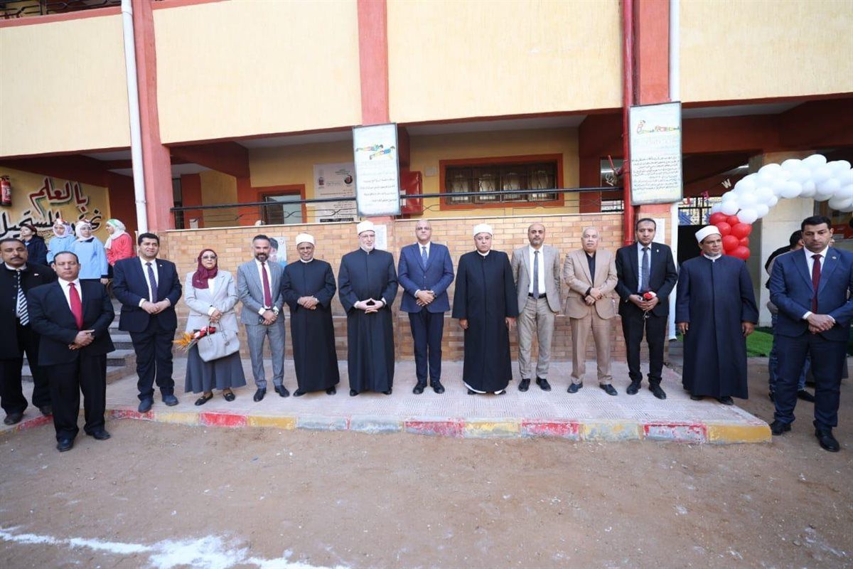 وكيل الأزهر ومحافظ القليوبية يتفقدان معهد طوخ الابتدائي
