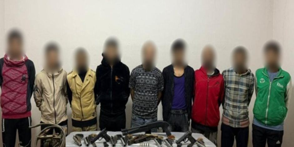 مصرع 4 عناصر جنائية شديدة الخطورة ضمن بؤر إجرامية من جالبى المواد المخدرة والأسلحة النارية وضبط باقى أفرادها وإستشهاد فرد شرطة وإصابة ضابط من القوات