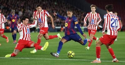 برشلونة يعاقب أتلتيكو بثلاثية