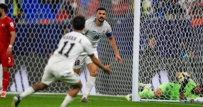 العراق يفتتح المشوار بثنائية في البحرين