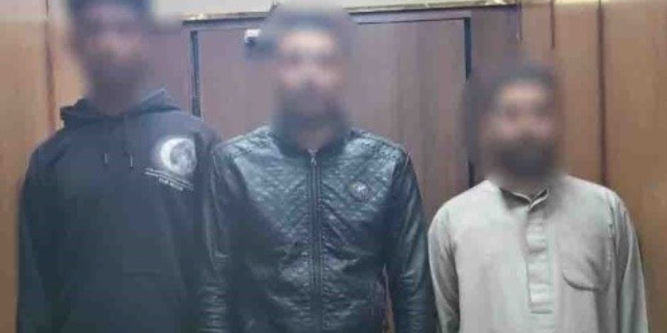 ضبط 3 أشخاص أثناء توزيع مبالغ مالية على الناخبين بثان سوهاج