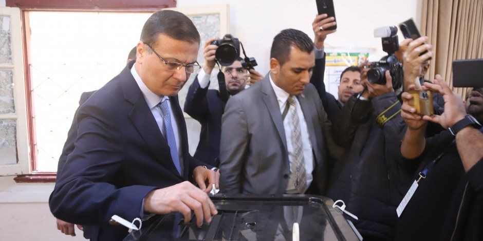 وزير الزراعة يدلي بصوته في جولة الإعادة بانتخابات مجلس النواب بالإسكندرية ويؤكد: صوت المواطن أمانة ورسالة لدعم مسيرة التنمية