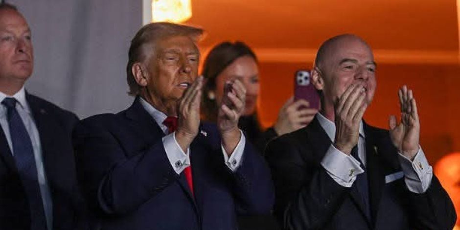 ترامب يفوز بالنسخة الأولى لجائزة فيفا للسلام
