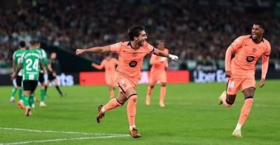 برشلونة يعزز صدارته بخماسية في بيتيس