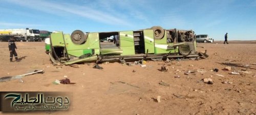 مصرع 9 وإصابة 10 بانقلاب حافلة في بني عباس الجزائرية