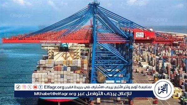 قناة السويس تنجح في عبور الحوض العائم "GREEN DOCK 3" وتؤكد جاهزيتها لاستقبال الوحدات البحرية النوعية