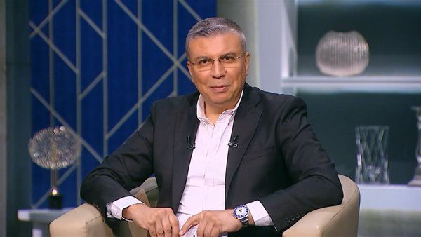 واحد من الناس يكشف كواليس أعمال الشريعي الموسيقي وسر خلافه مع الابنودي.. اليوم وغد