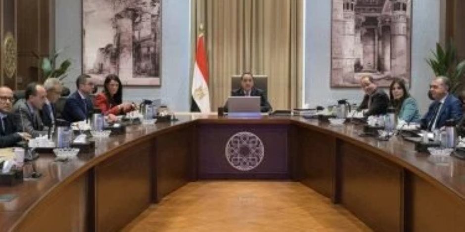 رئيس الوزراء يستعرض تنفيذ حوكمة إجراءات التصالح وتقنين أراضى الدولة