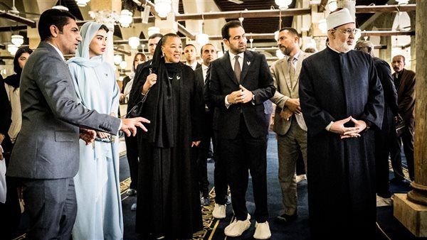 أعضاء لجنة تحكيم جائزة زايد للأخوة الإنسانيَّة يزورون الجامع الأزهر