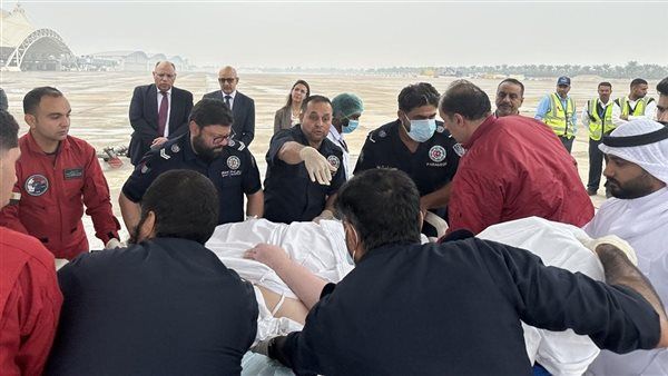 وزارة الخارجية تسهل نقل مواطن مصري من الكويت لديه ظروف طبية خاصة